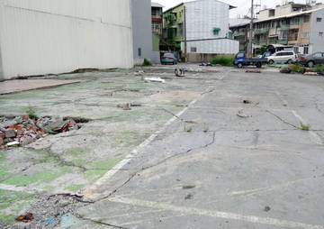編號LR45002-中正建地