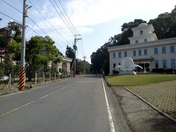 海頓總裁別墅 白沙國小高爾夫球場遇見幸福大埔黃昏市場