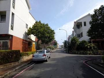 海頓總裁別墅 白沙國小高爾夫球場遇見幸福大埔黃昏市場