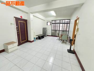 彰商精華區旁公寓