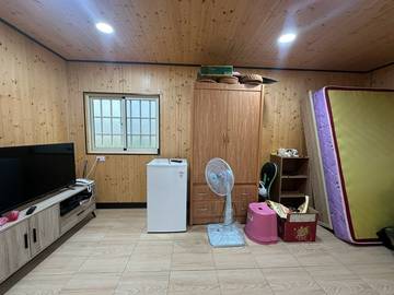 古坑劍湖山下休閒貨櫃農地
