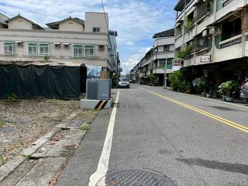 斗六市中心大面寬建地