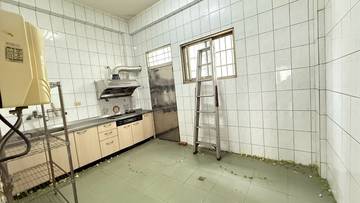 成功路透天住家